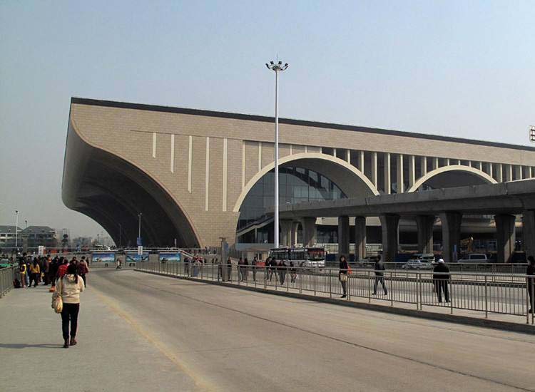 石家庄火车站广场 图片 第3张